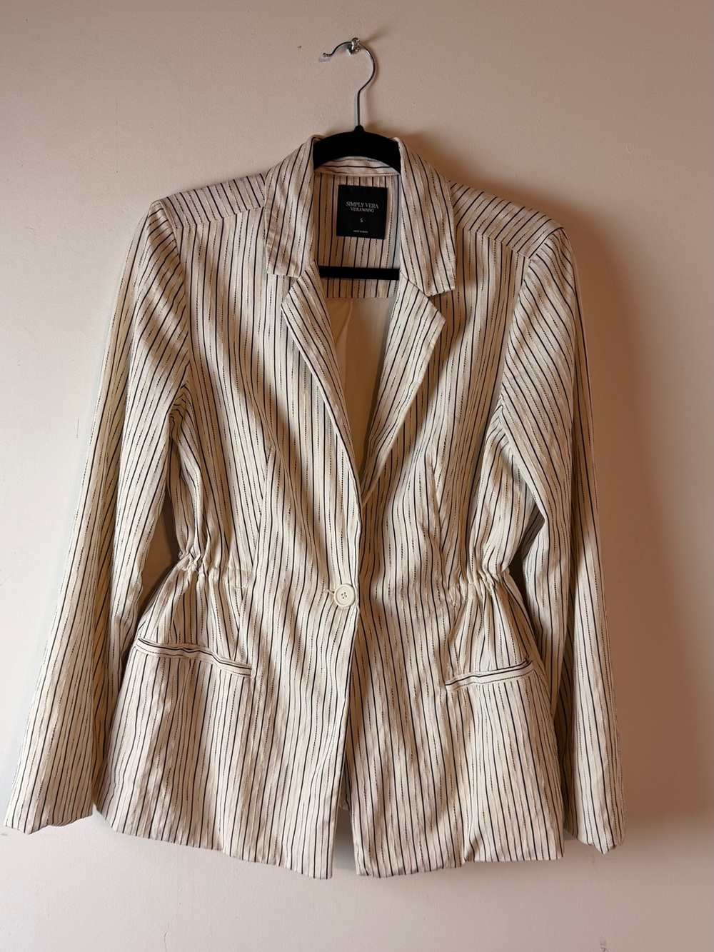 Simply Vera Wang White Pinstripe Blazer - Size Small